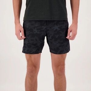 Ten Thousand Session Shorts 5” Black Camo Size Medium Workout Running